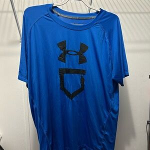 Under Armour Men's Blue Performance Shirt size Large